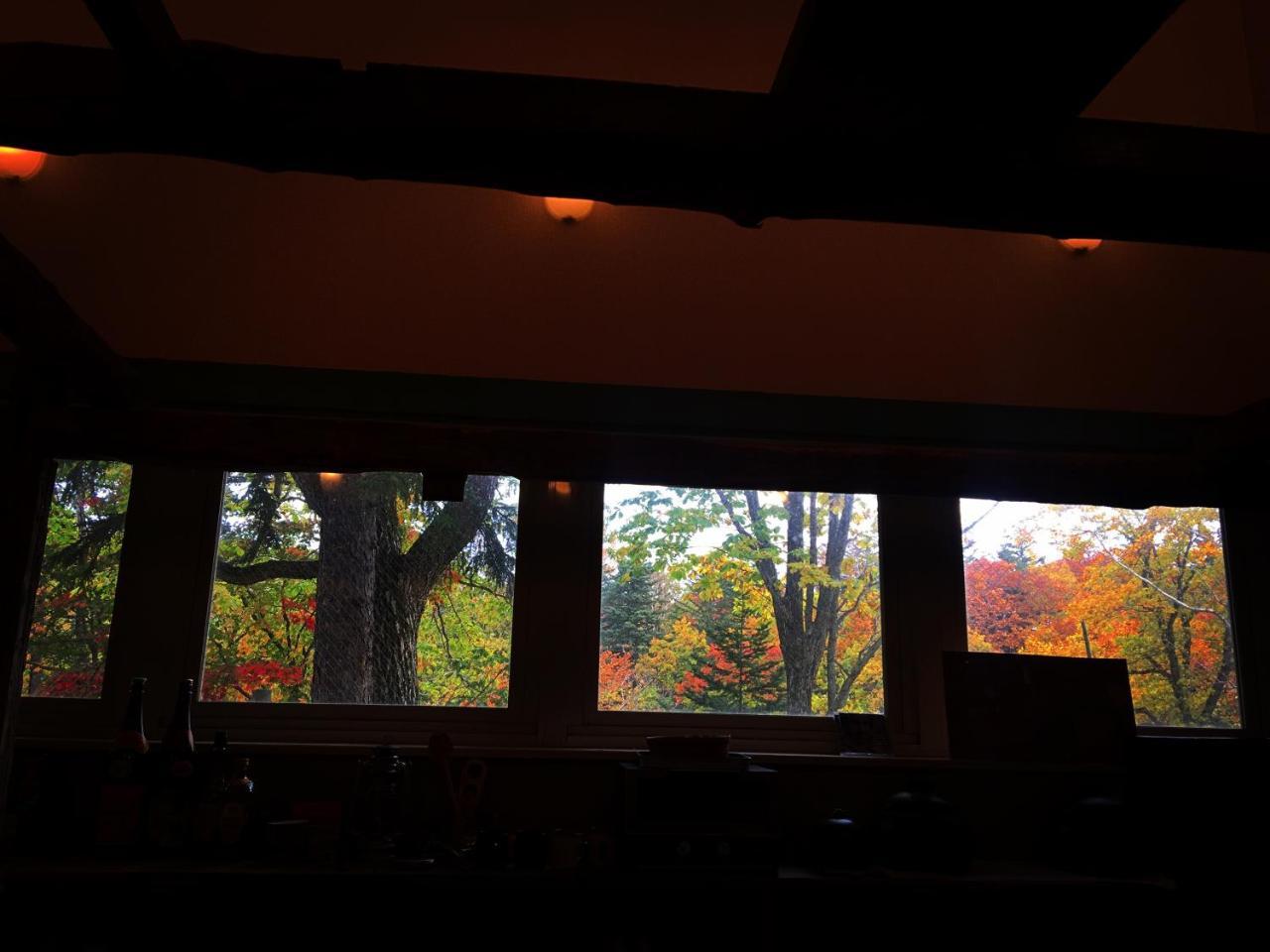 Biei Shirogane No Yu Hotel Bagian luar foto